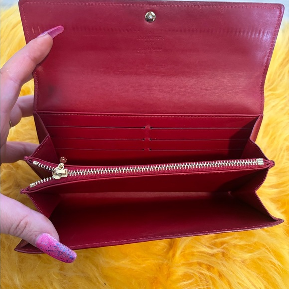 Authentic LV Monogram vernis red wallet ♥️ - Picture 10 of 12